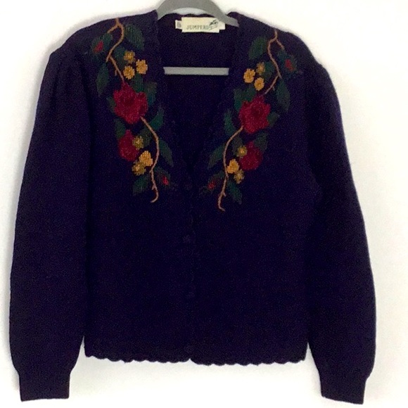 Jumpers 100%Wool Navy Floral Embroidered Knit Sweater Retro Whimsigoth Farmhouse - Picture 1 of 8